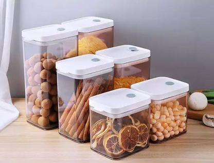 3 Air Tight Containers • ٣ علب ضغط تخزين الطعام - plantnmore