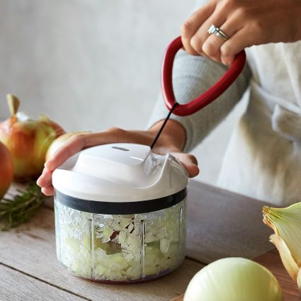 Easy Pull Food Processor  ● خلاط يدوي سريع - plantnmore