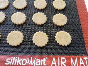 SilikoMart Air Mat  ● قاعدة الفرن الهوائية - plantnmore